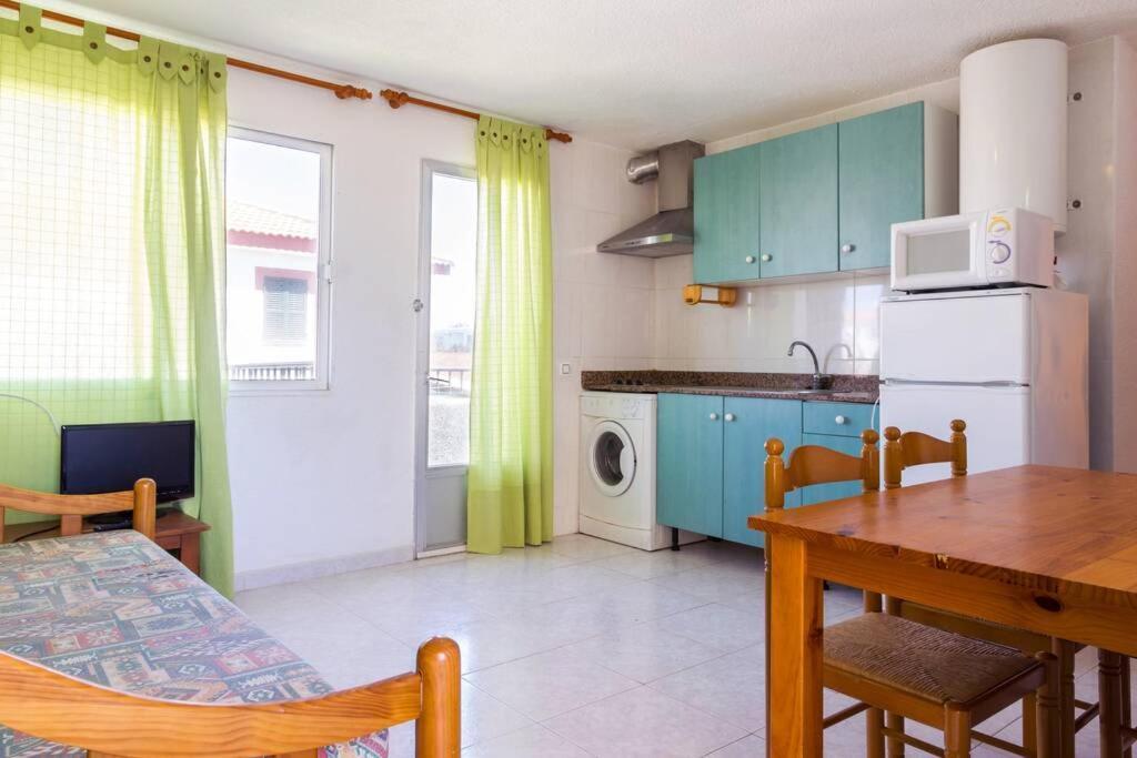 Tranquilo Apartamento Con Preciosa Cala En La Puerta Ciutadella  Eksteriør billede