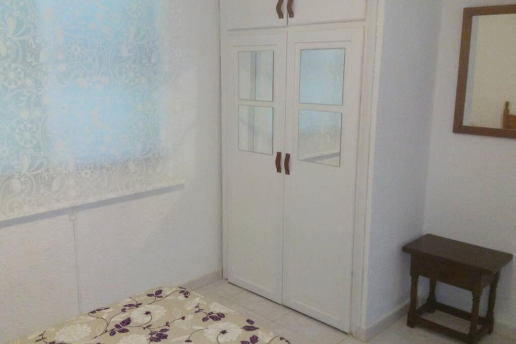 Tranquilo Apartamento Con Preciosa Cala En La Puerta Ciutadella  Eksteriør billede
